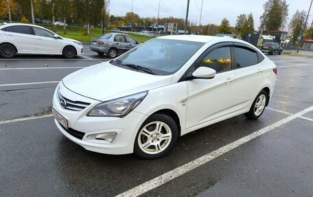 Hyundai Solaris II рестайлинг, 2015 год, 970 000 рублей, 4 фотография