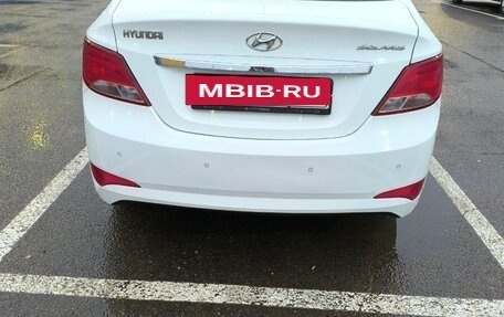 Hyundai Solaris II рестайлинг, 2015 год, 970 000 рублей, 3 фотография