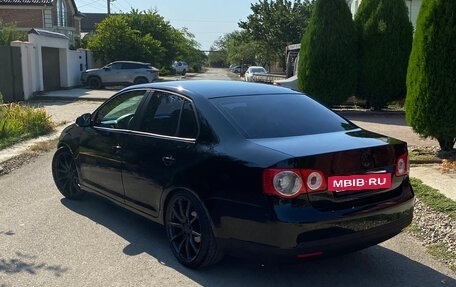 Volkswagen Jetta VI, 2008 год, 700 000 рублей, 6 фотография