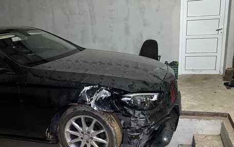 Mercedes-Benz E-Класс, 2016 год, 1 300 000 рублей, 5 фотография