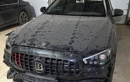 Mercedes-Benz E-Класс, 2016 год, 1 300 000 рублей, 3 фотография