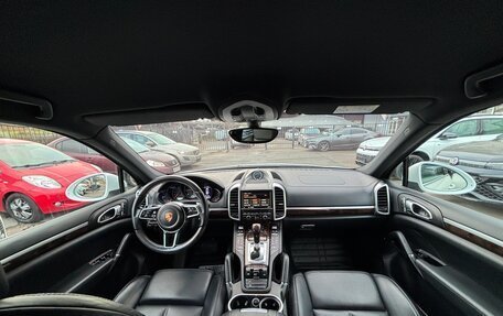 Porsche Cayenne III, 2015 год, 4 199 000 рублей, 15 фотография