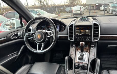 Porsche Cayenne III, 2015 год, 4 199 000 рублей, 16 фотография