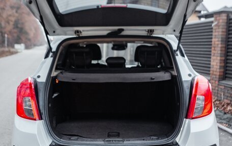 Opel Mokka I, 2012 год, 1 300 000 рублей, 22 фотография