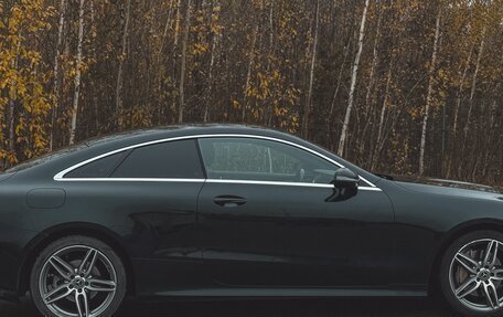 Mercedes-Benz E-Класс, 2019 год, 3 800 000 рублей, 5 фотография