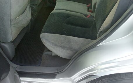 Toyota Harrier, 1999 год, 950 000 рублей, 8 фотография