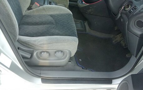 Toyota Harrier, 1999 год, 950 000 рублей, 14 фотография