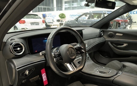 Mercedes-Benz E-Класс, 2020 год, 4 980 000 рублей, 20 фотография