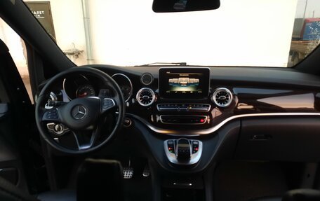 Mercedes-Benz V-Класс, 2016 год, 4 499 000 рублей, 18 фотография