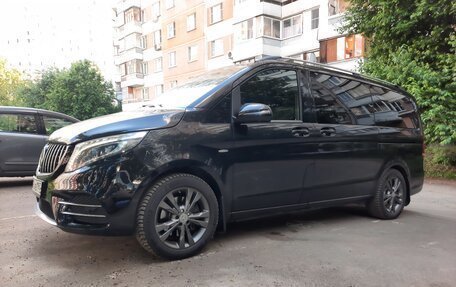 Mercedes-Benz V-Класс, 2016 год, 4 499 000 рублей, 25 фотография