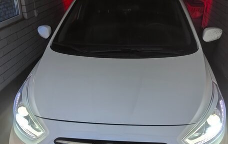 Hyundai Solaris II рестайлинг, 2014 год, 1 250 000 рублей, 14 фотография