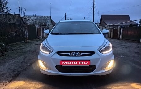 Hyundai Solaris II рестайлинг, 2014 год, 1 250 000 рублей, 12 фотография