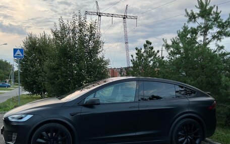 Tesla Model X I, 2017 год, 4 000 000 рублей, 5 фотография