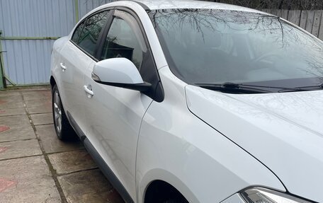 Renault Fluence I, 2014 год, 695 000 рублей, 2 фотография