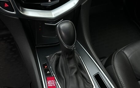 Cadillac SRX II рестайлинг, 2014 год, 1 750 000 рублей, 29 фотография