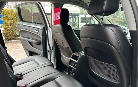 Cadillac SRX II рестайлинг, 2014 год, 1 750 000 рублей, 33 фотография