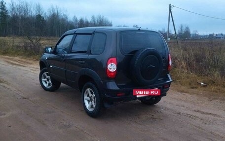 Chevrolet Niva I рестайлинг, 2012 год, 450 000 рублей, 3 фотография