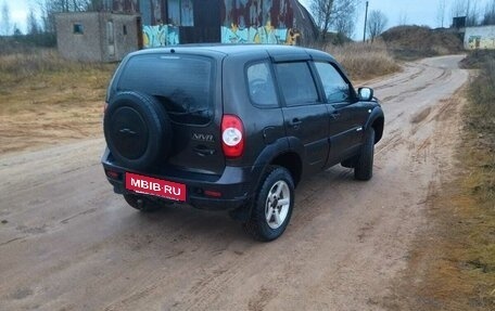 Chevrolet Niva I рестайлинг, 2012 год, 450 000 рублей, 5 фотография