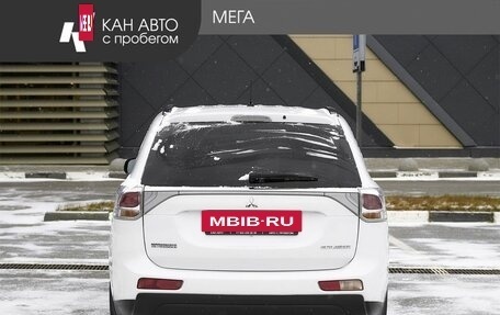 Mitsubishi Outlander III рестайлинг 3, 2012 год, 1 134 860 рублей, 4 фотография