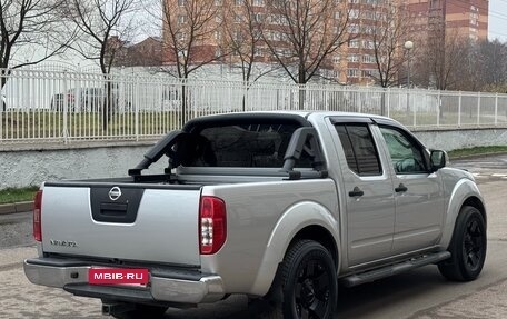 Nissan Navara (Frontier), 2010 год, 1 120 000 рублей, 10 фотография