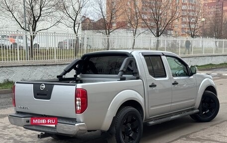 Nissan Navara (Frontier), 2010 год, 1 120 000 рублей, 3 фотография