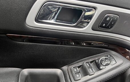 Ford Explorer VI, 2014 год, 2 200 000 рублей, 12 фотография