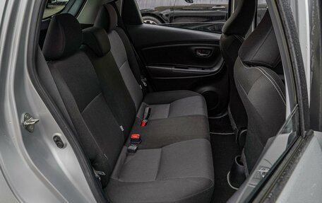 Toyota Vitz, 2019 год, 1 078 000 рублей, 9 фотография