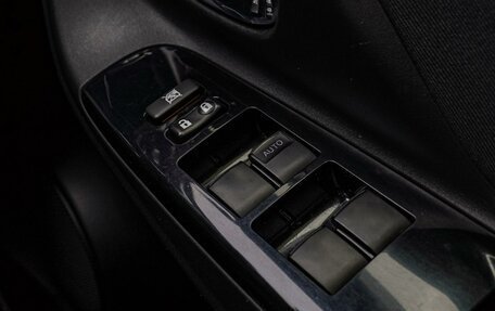 Toyota Vitz, 2019 год, 1 078 000 рублей, 19 фотография