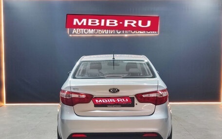 KIA Rio III рестайлинг, 2013 год, 680 000 рублей, 3 фотография