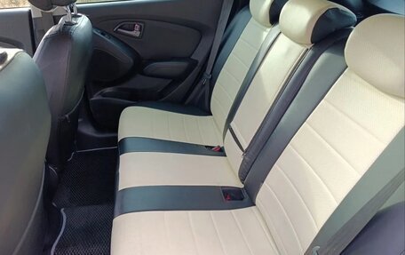 Hyundai ix35 I рестайлинг, 2014 год, 1 500 000 рублей, 14 фотография