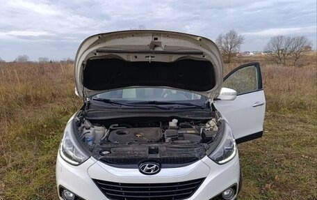 Hyundai ix35 I рестайлинг, 2014 год, 1 500 000 рублей, 9 фотография