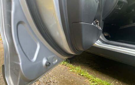 Mitsubishi Outlander III рестайлинг 3, 2007 год, 850 000 рублей, 4 фотография