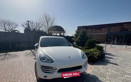 Porsche Cayenne III, 2011 год, 2 800 000 рублей, 8 фотография