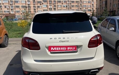 Porsche Cayenne III, 2011 год, 2 800 000 рублей, 10 фотография