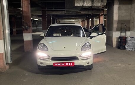 Porsche Cayenne III, 2011 год, 2 800 000 рублей, 17 фотография
