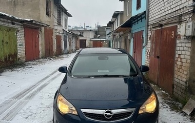 Opel Astra J, 2011 год, 650 000 рублей, 1 фотография
