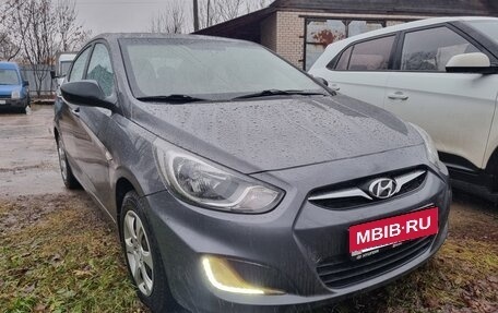 Hyundai Solaris II рестайлинг, 2013 год, 785 000 рублей, 6 фотография