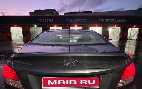 Hyundai Solaris II рестайлинг, 2013 год, 785 000 рублей, 10 фотография