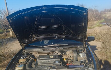 Volkswagen Golf IV, 2000 год, 300 000 рублей, 9 фотография