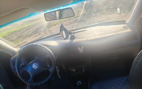 Volkswagen Golf IV, 2000 год, 300 000 рублей, 15 фотография