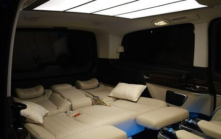 Mercedes-Benz V-Класс, 2020 год, 9 000 000 рублей, 19 фотография