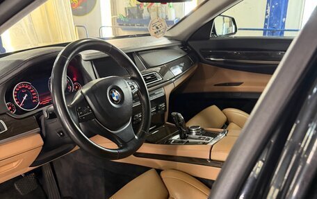 BMW 7 серия, 2009 год, 1 330 000 рублей, 11 фотография