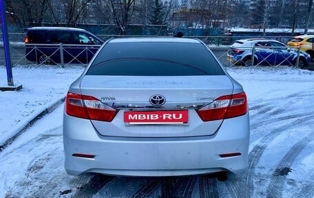 Toyota Camry, 2013 год, 1 750 000 рублей, 4 фотография