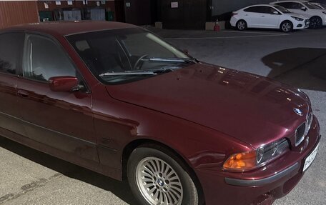 BMW 5 серия, 1999 год, 970 000 рублей, 3 фотография