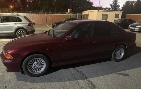 BMW 5 серия, 1999 год, 970 000 рублей, 4 фотография