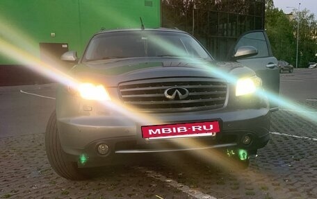 Infiniti FX I, 2007 год, 750 000 рублей, 11 фотография