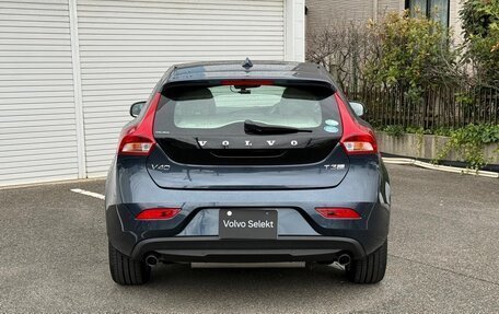 Volvo V40 II рестайлинг, 2020 год, 1 080 000 рублей, 5 фотография