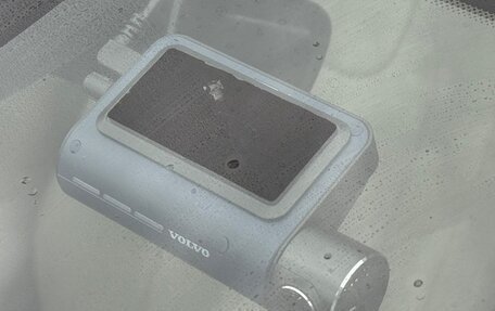 Volvo V40 II рестайлинг, 2020 год, 1 080 000 рублей, 20 фотография