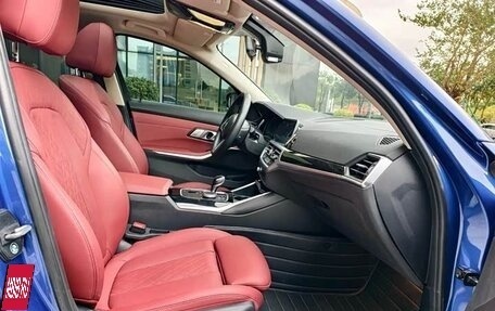 BMW 3 серия, 2022 год, 2 800 000 рублей, 16 фотография