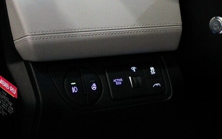 Hyundai Grand Starex Grand Starex I рестайлинг 2, 2018 год, 5 199 000 рублей, 12 фотография